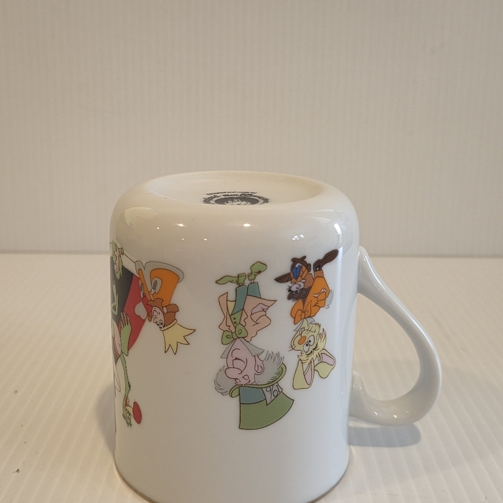 1980s VTG Walt Disney World Alice in Wonderland Coffee Cup Mug Silver Trim - Picture 9 of 10